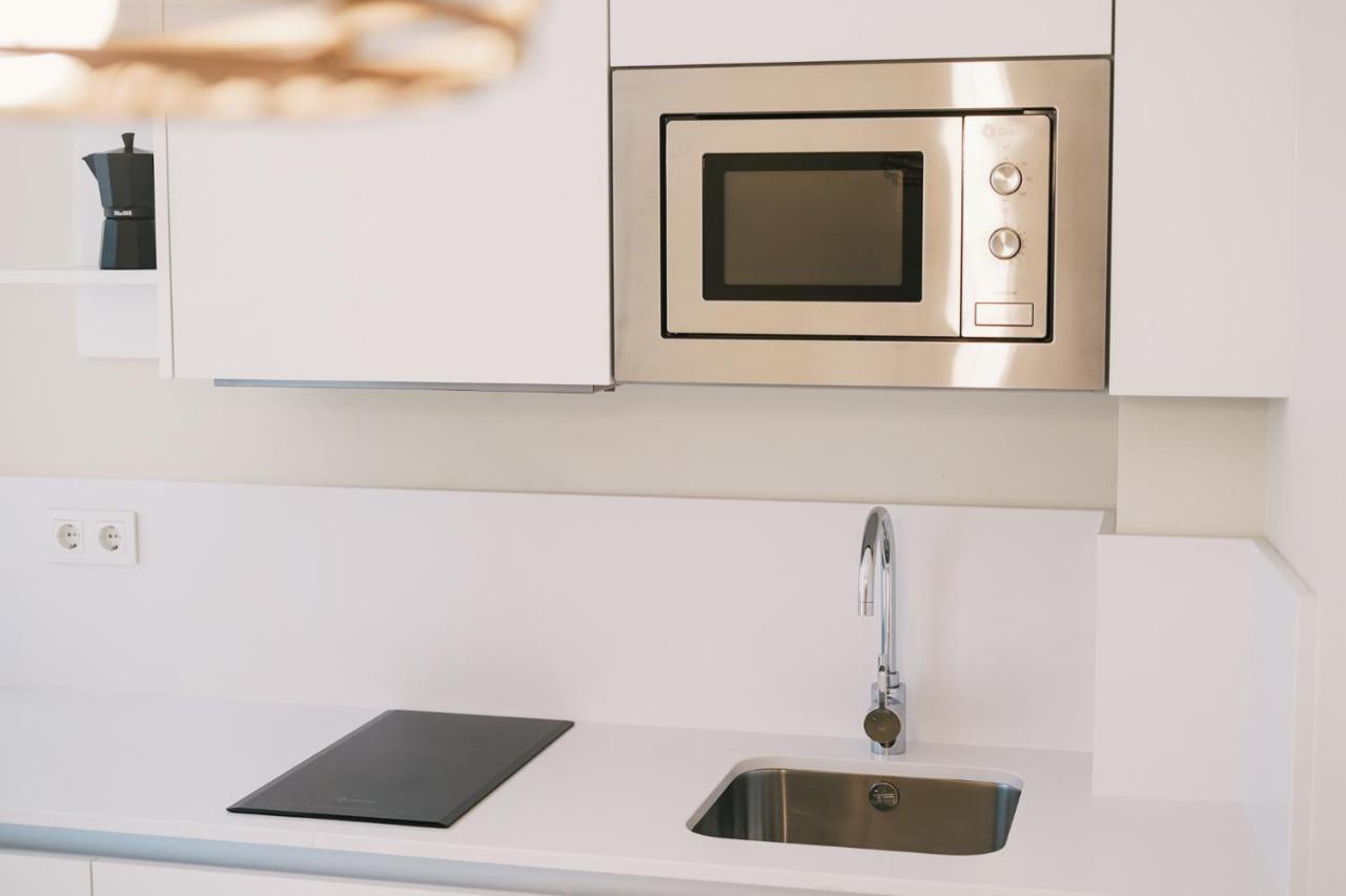 Debambu Atarazanas Aparthotel Malaga Ngoại thất bức ảnh