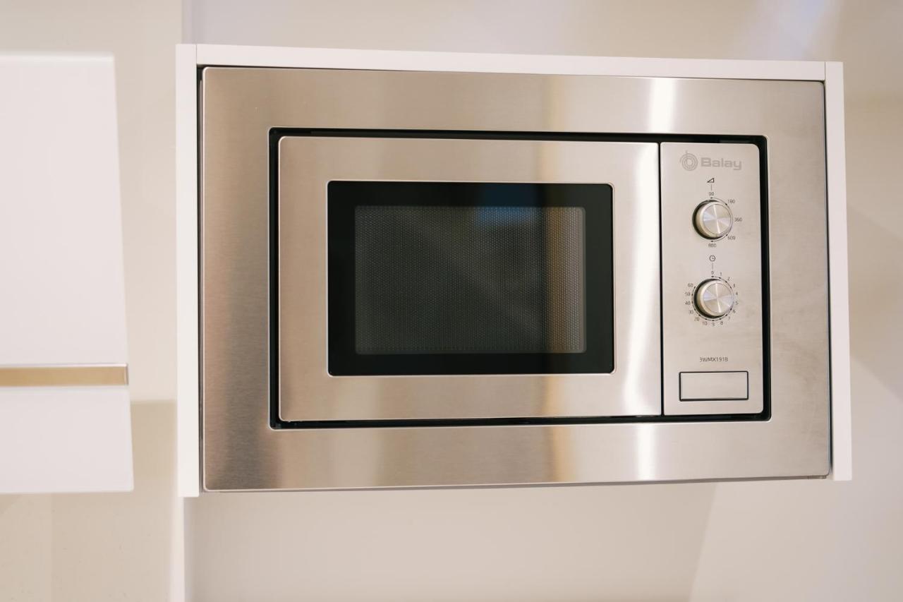 Debambu Atarazanas Aparthotel Malaga Ngoại thất bức ảnh